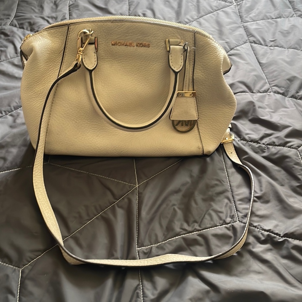 Michael Kors women medium white leather satchel handbag gold detachable strap